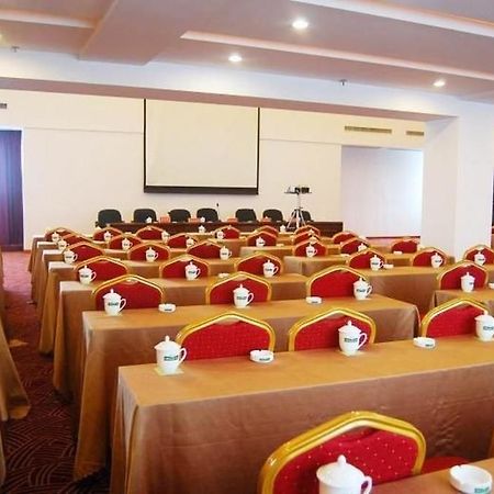 Jishou Heyi Hotel 펑황 외부 사진